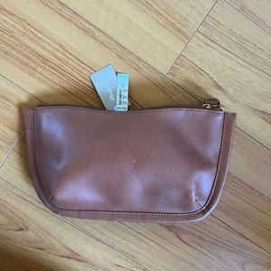 Madewell Sydney Clutch in brown tan Leather NWT